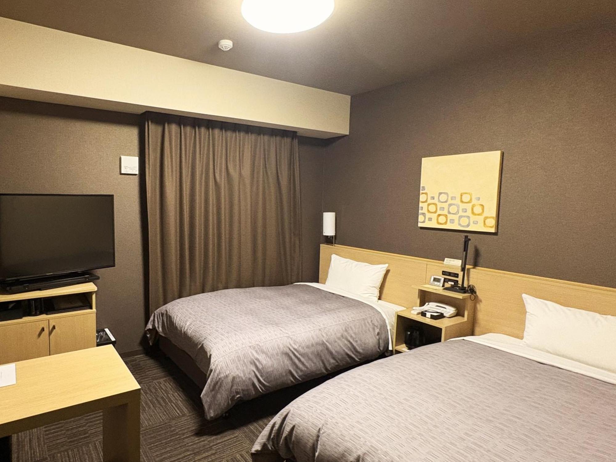 Hotel Route-Inn Utsunomiya Yuinomori -Lightline Yuinomori Nishi Ekimae- מראה חיצוני תמונה